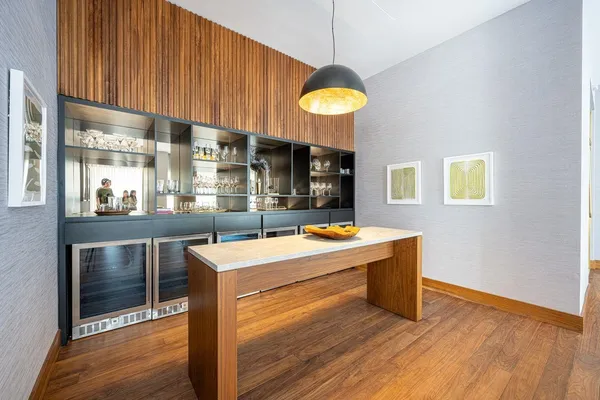 $819,000 | 75 Park Lane South, Unit 1009, Jersey City, NJ 07310