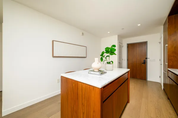 $819,000 | 75 Park Lane South, Unit 1009, Jersey City, NJ 07310