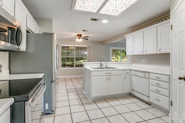 $685,000 | 2790 Willow, Bulverde, TX 78163