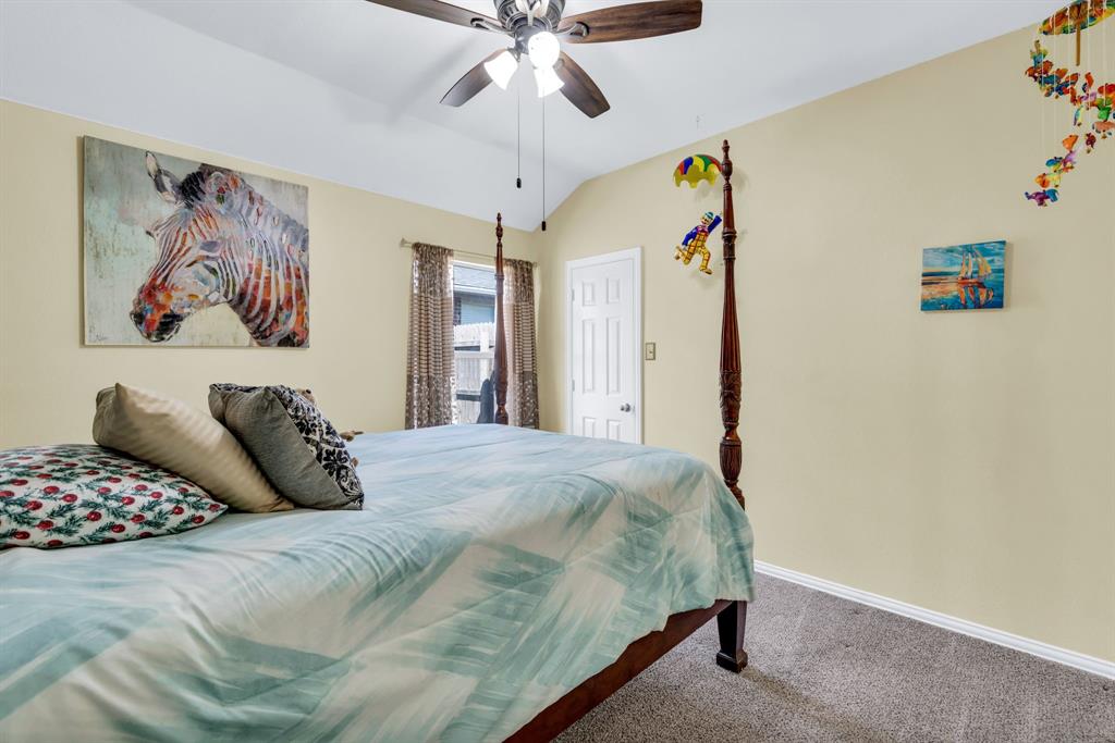 1065 Springhill Drive Saginaw, TX 76179 - Photo 25 of 40