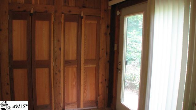 1016 Textile Road Spartanburg, SC 29301 - Photo 10 of 24 Gallery Image 10