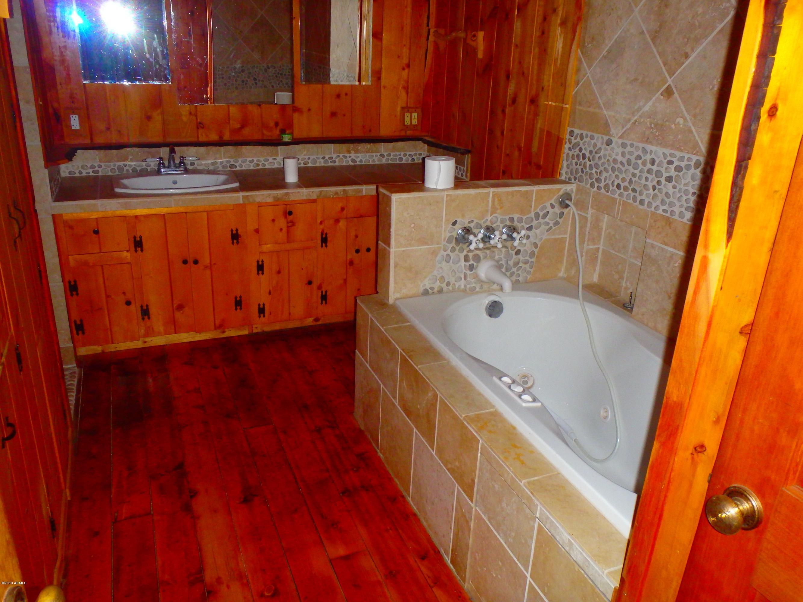 350 Running Elk Road Payson, AZ 85541 - Photo 29 of 33 P9060041