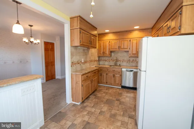 $309,900 | 3210 Ancona Road, Philadelphia, PA 19154