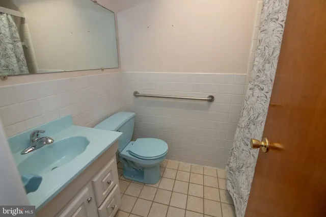 $309,900 | 3210 Ancona Road, Philadelphia, PA 19154