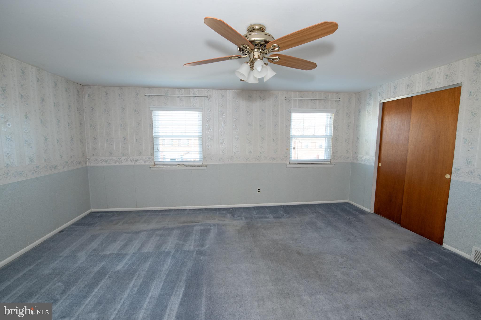 3210 Ancona Road Philadelphia, PA 19154 - Photo 28 of 46 a view of an empty room with a window