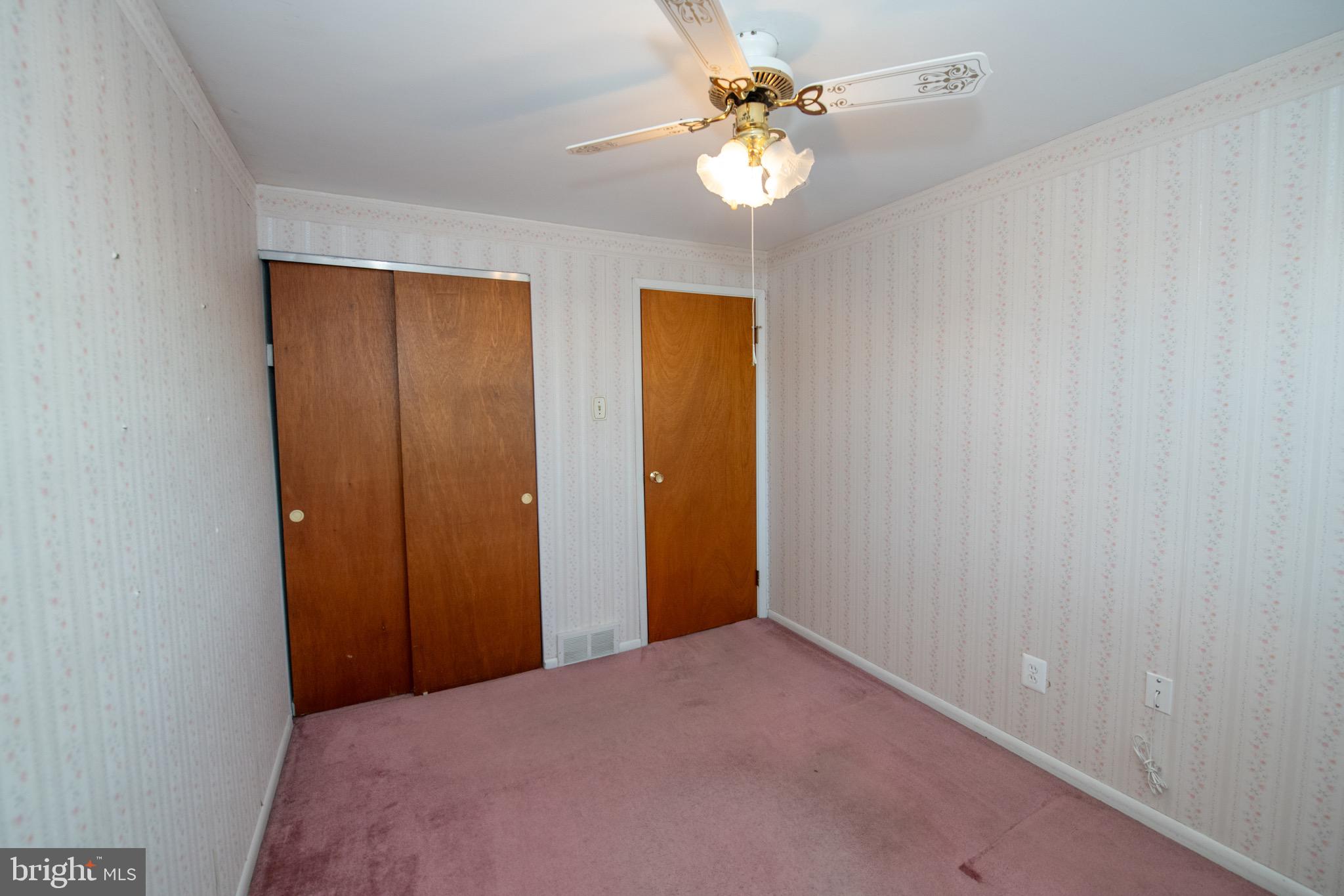 3210 Ancona Road Philadelphia, PA 19154 - Photo 36 of 46 a view of an empty room with a window