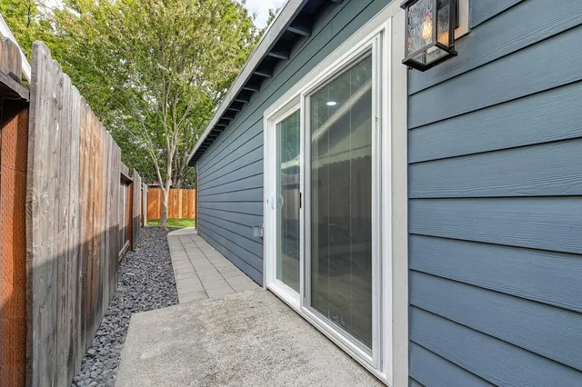 $925,000 | 2432 Camino Garden Way, Carmichael, CA 95608