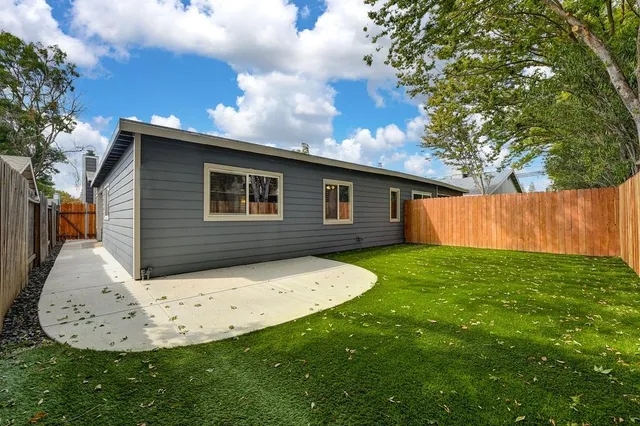 $925,000 | 2432 Camino Garden Way, Carmichael, CA 95608