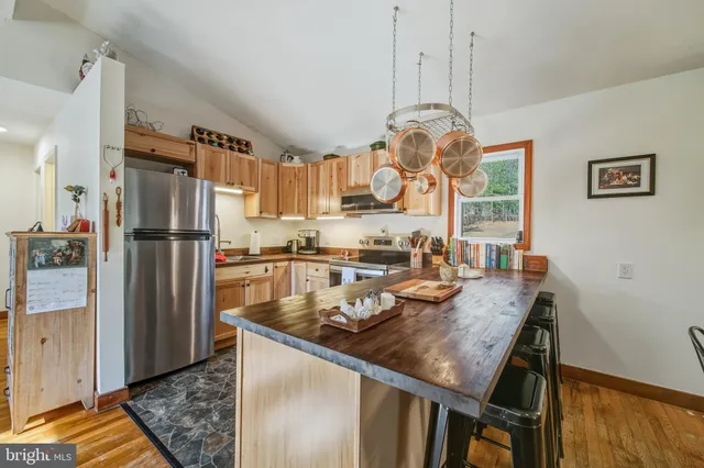 $279,998 | 151 Patrick Lane, Mount Jackson, VA 22842