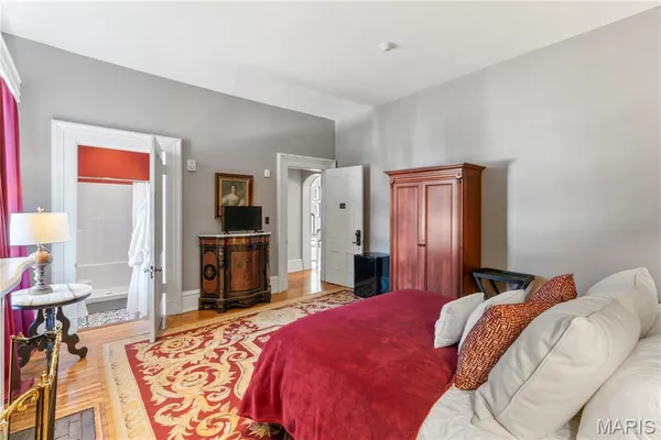 $799,900 | 876 West State Street, Jacksonville, IL 62650