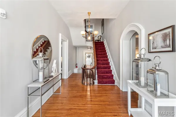 $799,900 | 876 West State Street, Jacksonville, IL 62650