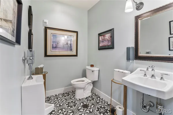 $799,900 | 876 West State Street, Jacksonville, IL 62650