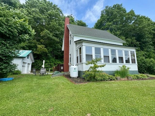 578 Pleasant Street Newport, VT 05855 - Photo 1 of 21