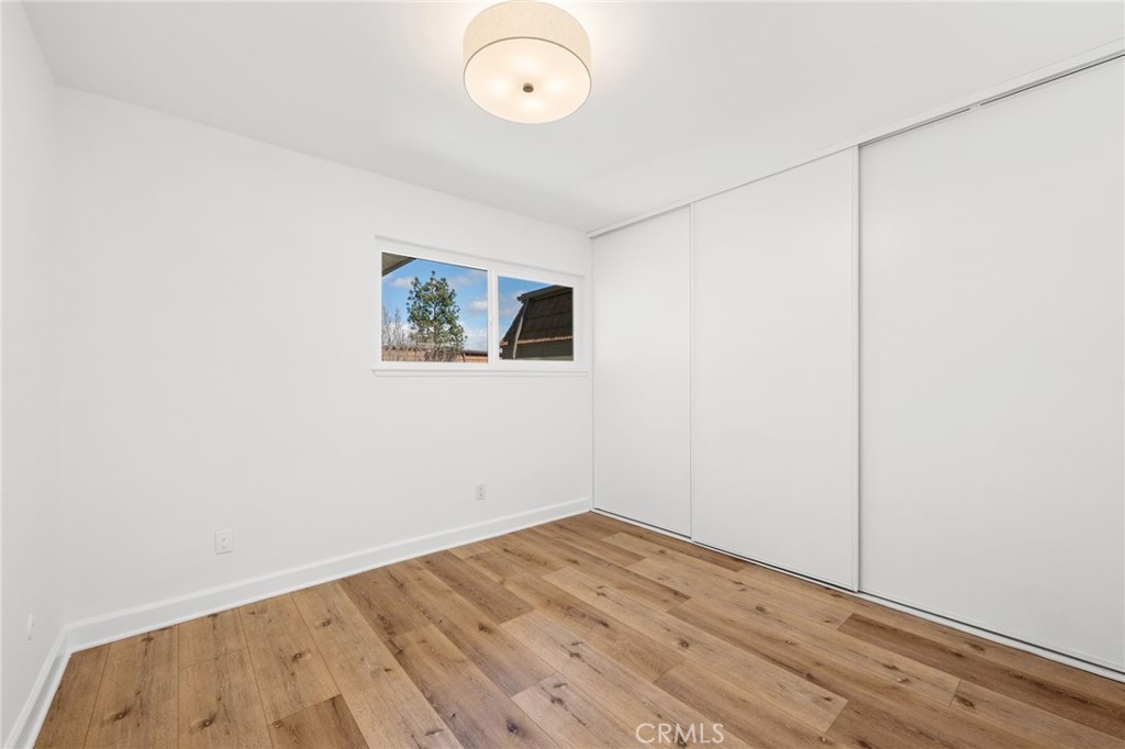 10179 Larwin Avenue, Unit 5 Chatsworth, CA 91311 - Photo 47 of 53 an empty room with a workbench