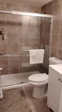 $74,900 | 15610 Northeast 6th Avenue, Unit 18C, Miami, FL 33162