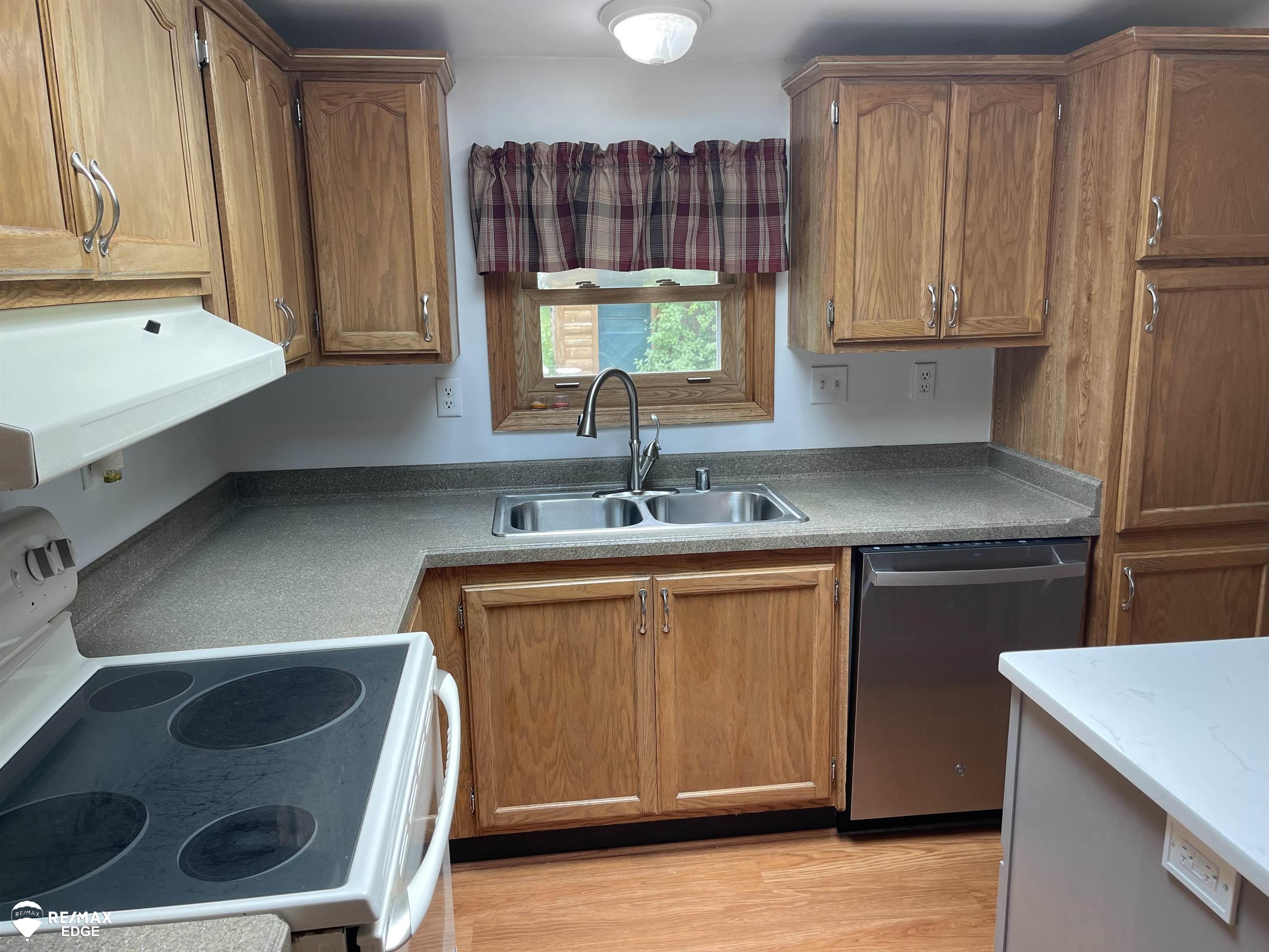 4573 Klam Road Columbiaville, MI 48421 - Photo 7 of 37 Gallery Image 7