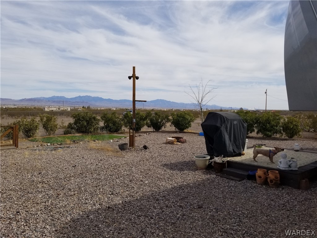 4165 Dilkon Road Golden Valley, AZ 86413 - Photo 5 of 17