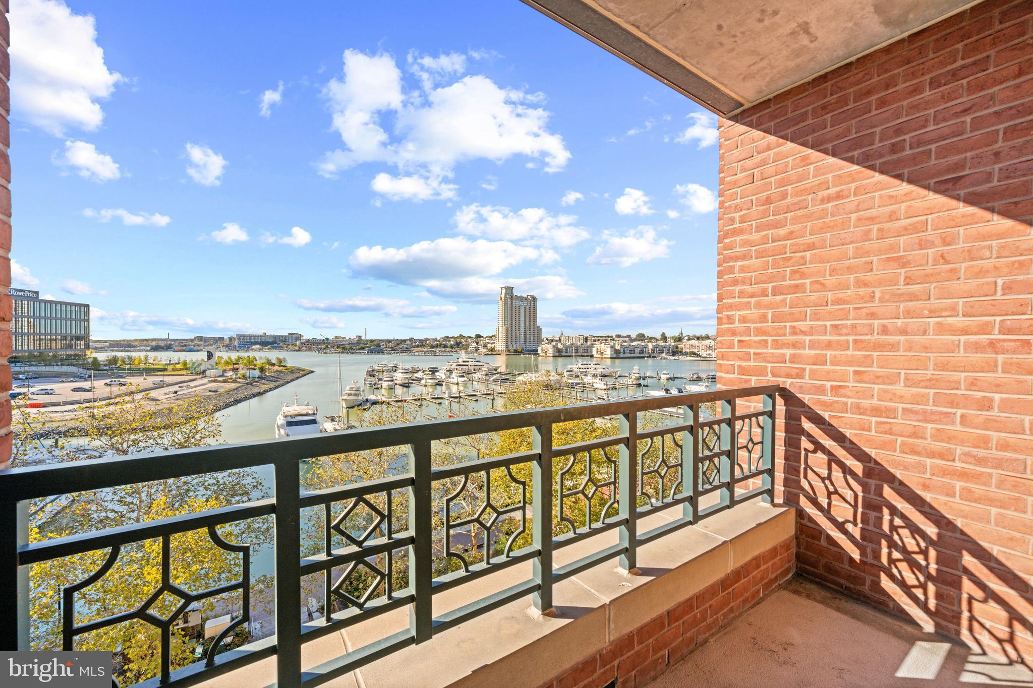 717 President Street, Unit 504 Baltimore, MD 21202 - Photo 27 of 29 a view of city from a balcony
