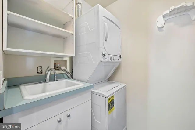 $819,000 | 717 President Street, Unit 504, Baltimore, MD 21202