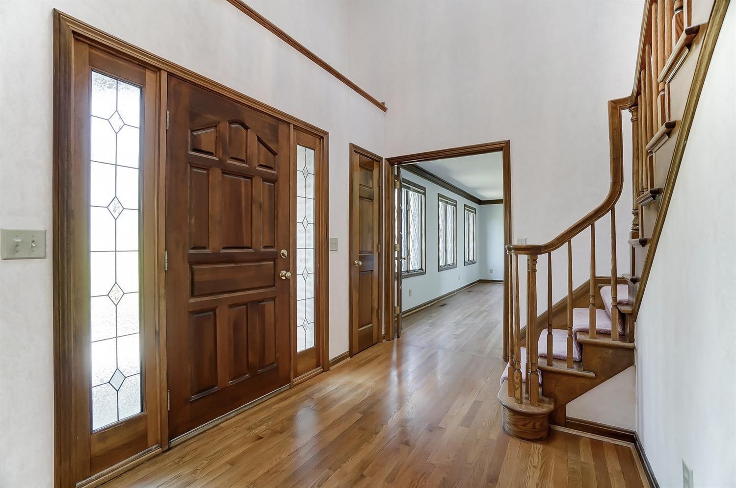 4408 Hubble Road Cincinnati, OH 45247 - Photo 7 of 50