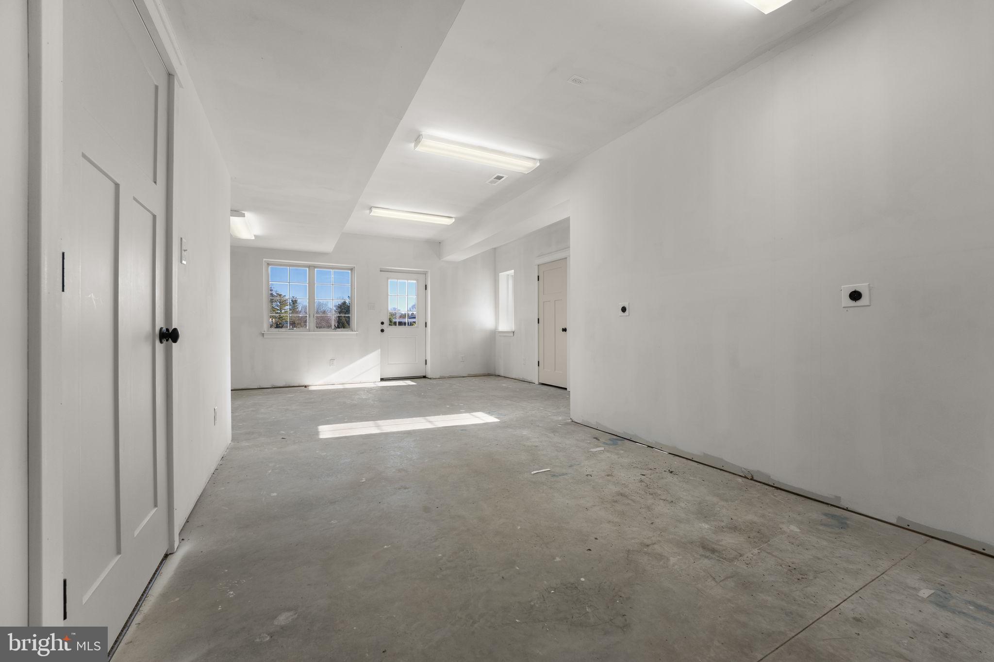 129 Conestoga Road Malvern, PA 19355 - Photo 55 of 69 a view of a big room with closet and windows