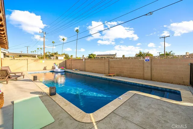 $5,750 | 632 Kenoak Drive, Placentia, CA 92870