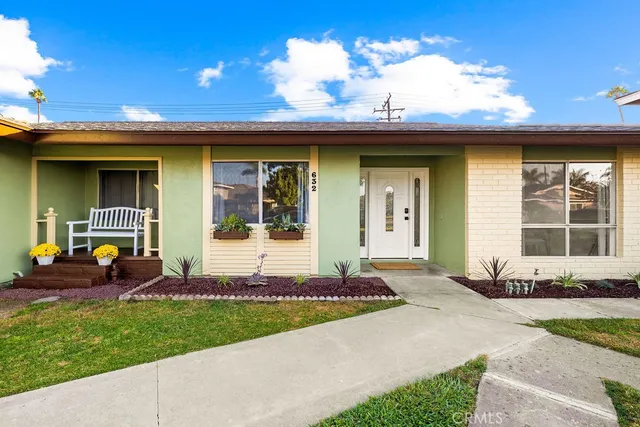 $5,750 | 632 Kenoak Drive, Placentia, CA 92870