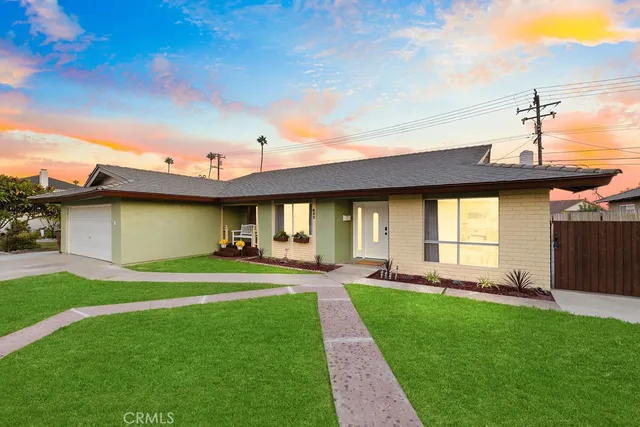 $5,750 | 632 Kenoak Drive, Placentia, CA 92870