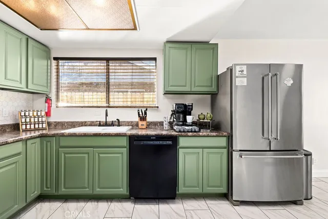 $5,750 | 632 Kenoak Drive, Placentia, CA 92870