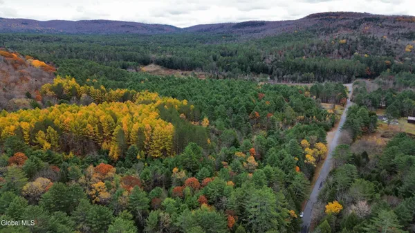 $199,500 | 359 Creek Road, Hope, NY 12134