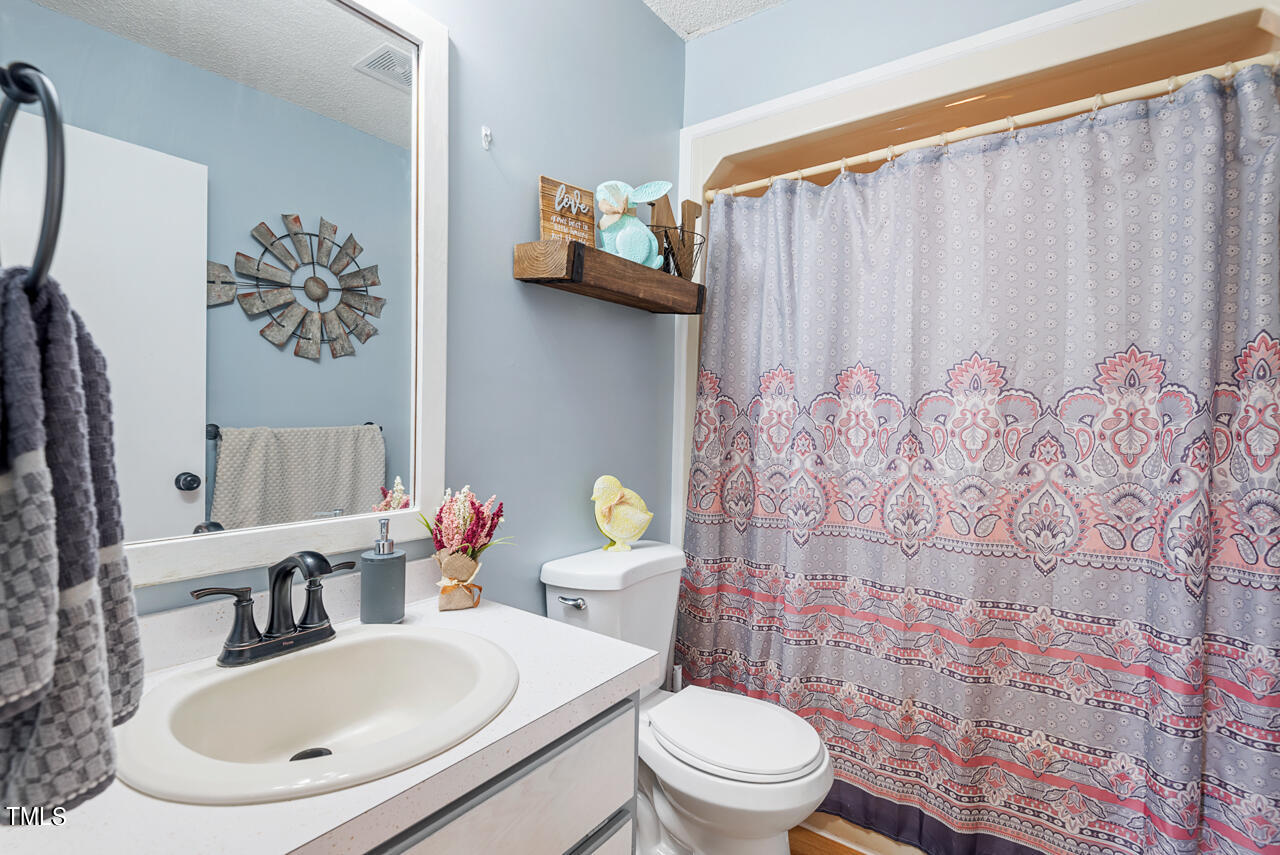 4686 Culbreth Road Oxford, NC 27565 - Photo 14 of 24 35