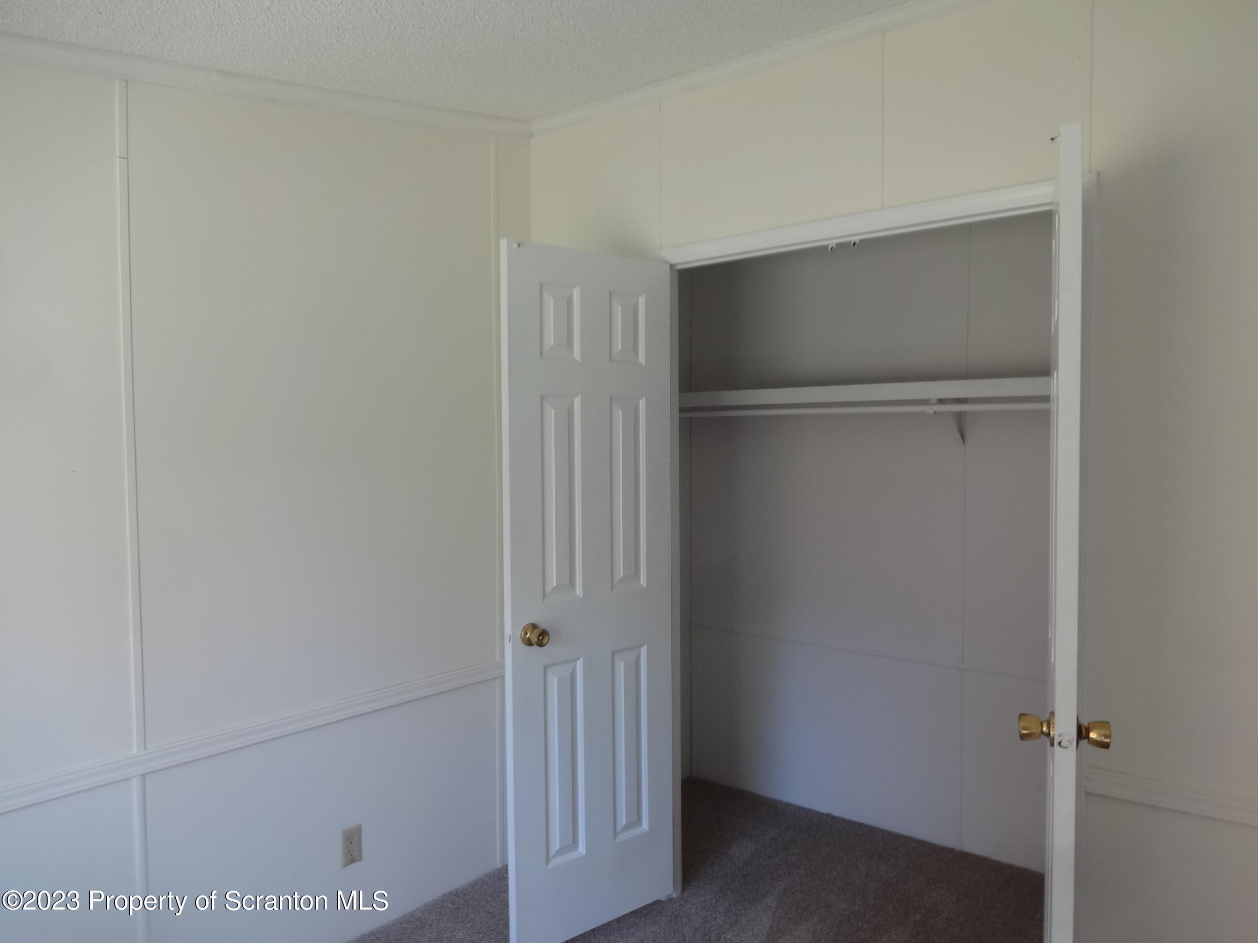 15 Hi View Lake Ariel, PA 18436 - Photo 16 of 21 a view of elevator