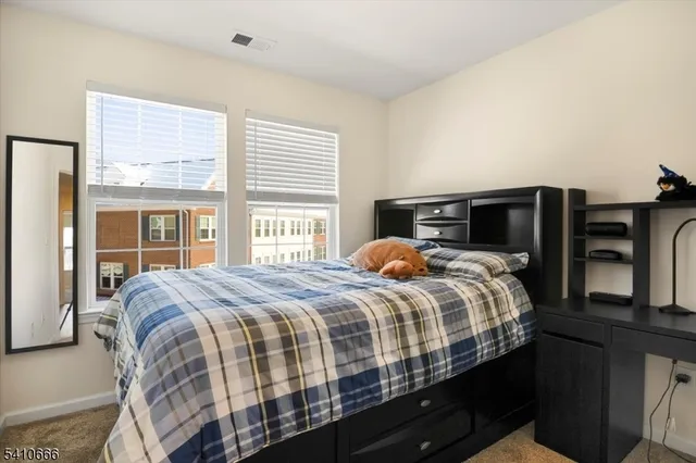 $879,900 | 55 Landmark Lane, Fair Lawn, NJ 07410