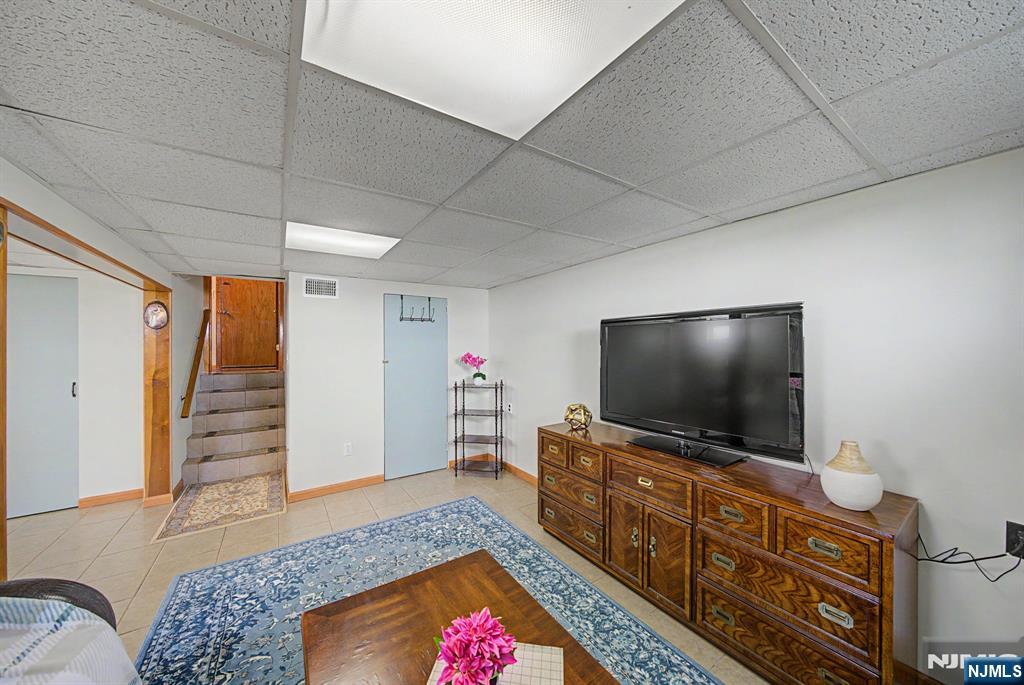 16 6th Street Wood-Ridge, NJ 07075 - Photo 35 of 49 Gallery Image 35