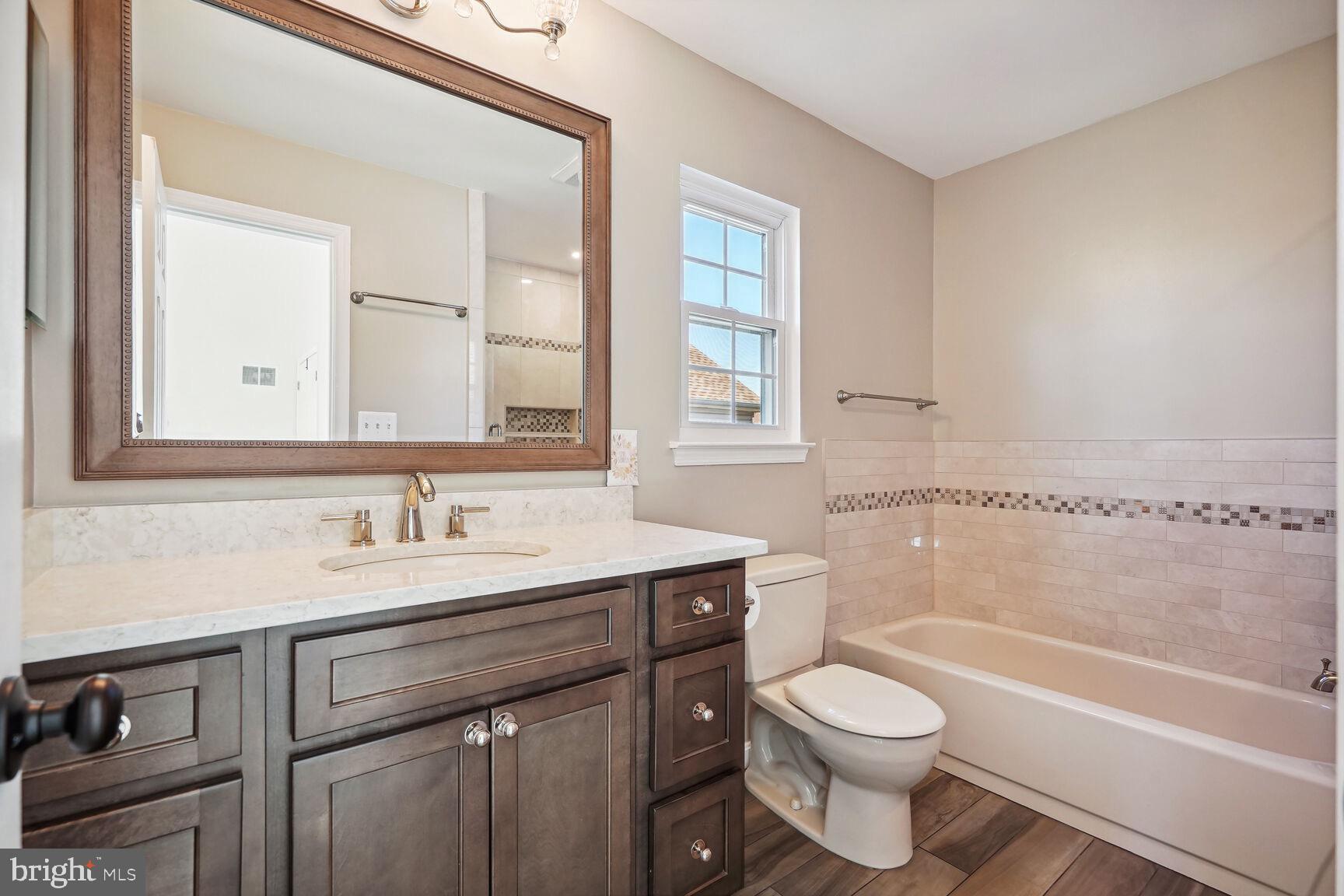 13601 Springhaven Drive Chantilly, VA 20151 - Photo 19 of 30