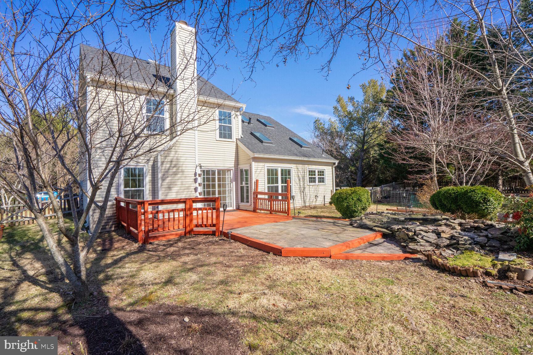 13601 Springhaven Drive Chantilly, VA 20151 - Photo 26 of 30