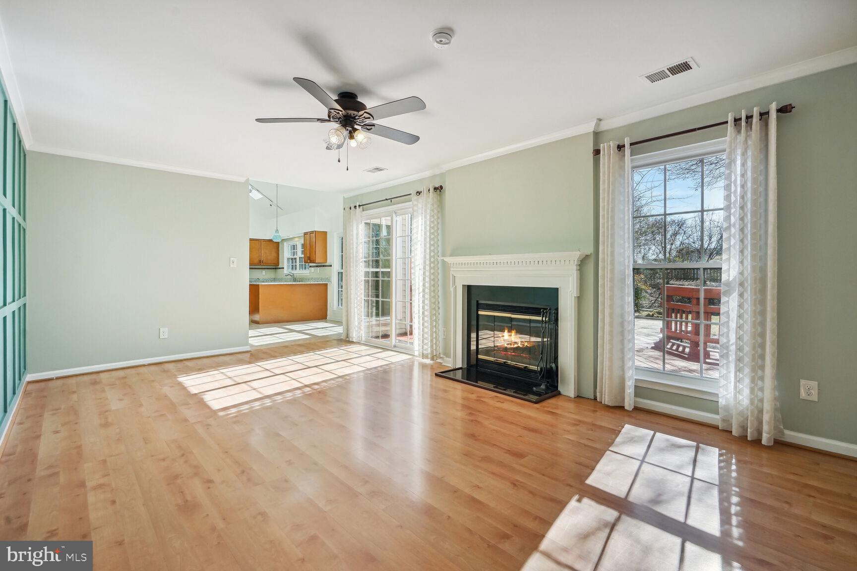 13601 Springhaven Drive Chantilly, VA 20151 - Photo 10 of 30