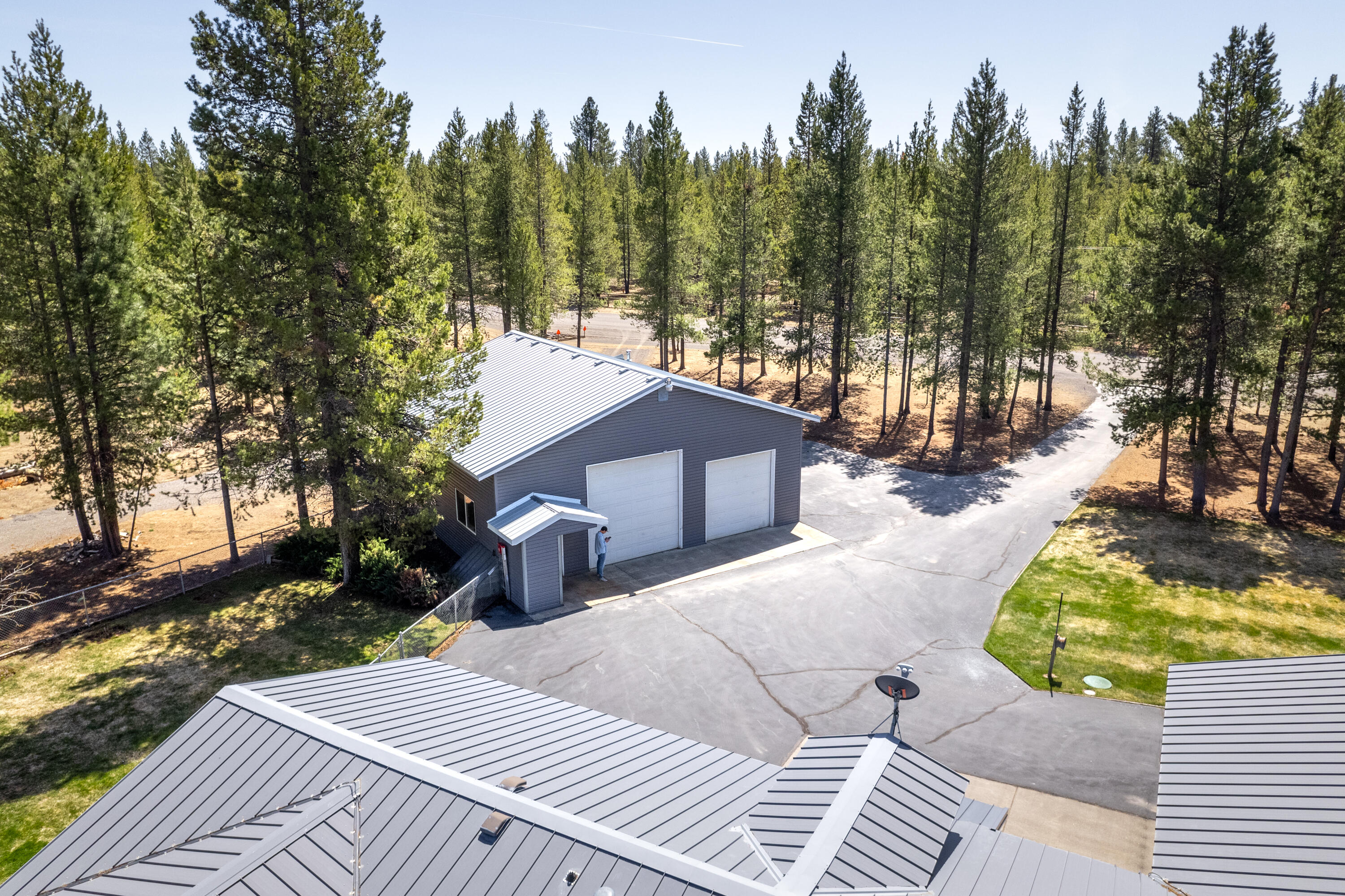 15720 Dawn Road La Pine, OR 97739 - Photo 29 of 39 15720 Dawn Road 24 of 36