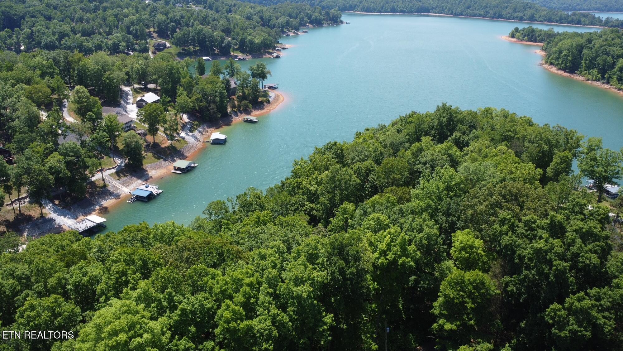 Deer Run Point, Unit 4B La Follette, TN 37766 - Photo 2 of 18 kitching overhead