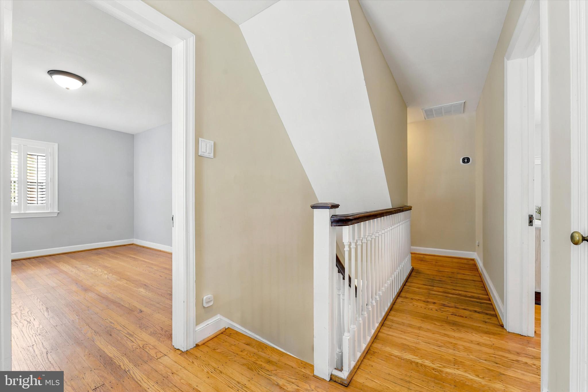 570 Strathmore Road Havertown, PA 19083 - Photo 16 of 34