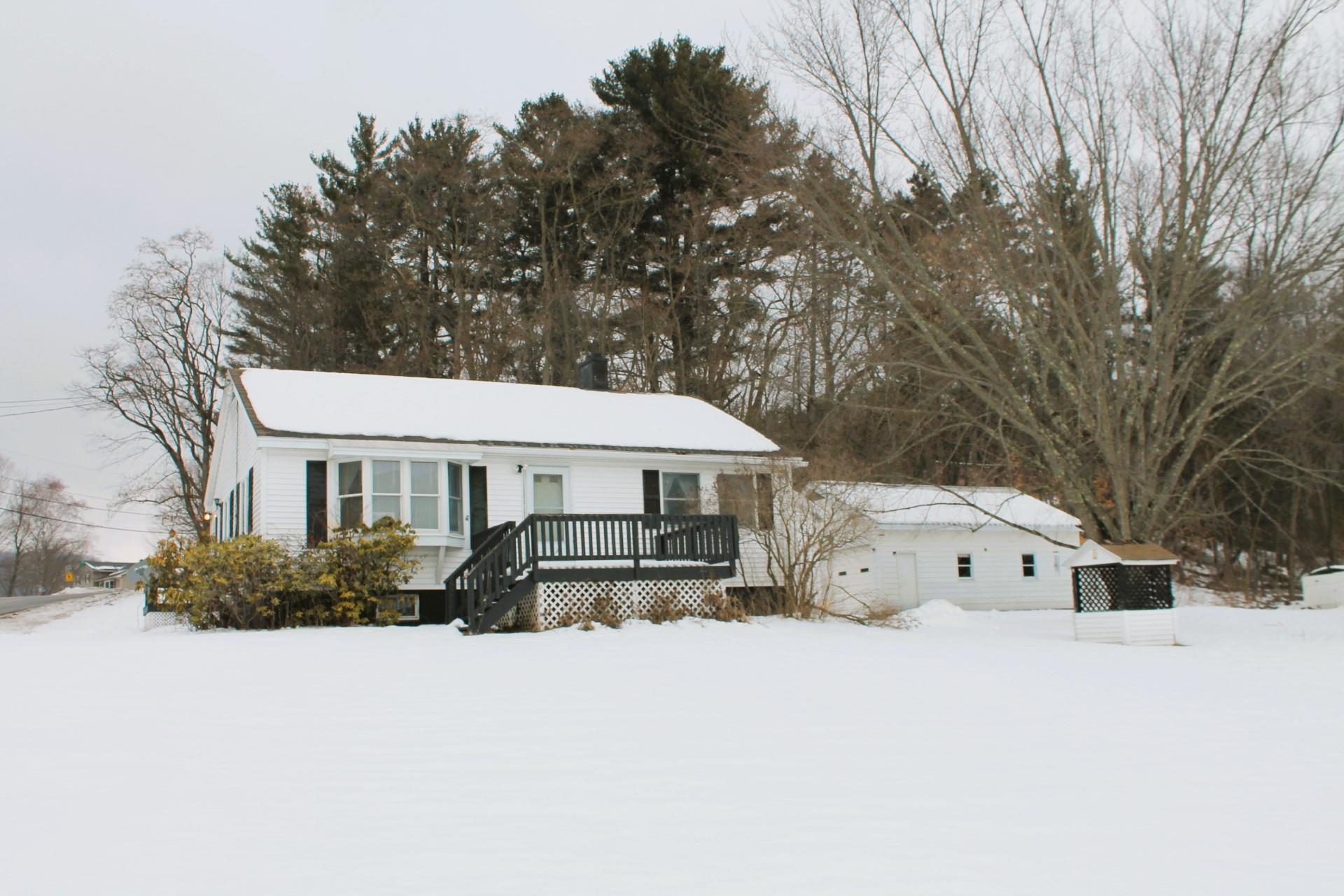 154 Plains Road Pittsford, VT 05763 - Photo 1 of 29