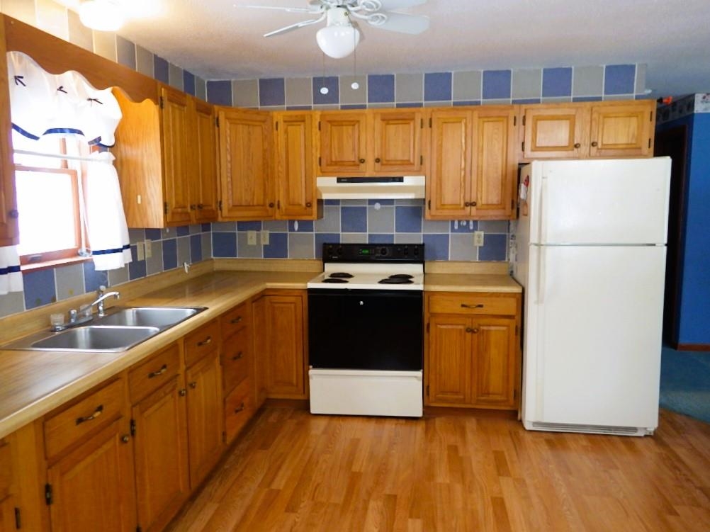154 Plains Road Pittsford, VT 05763 - Photo 11 of 29