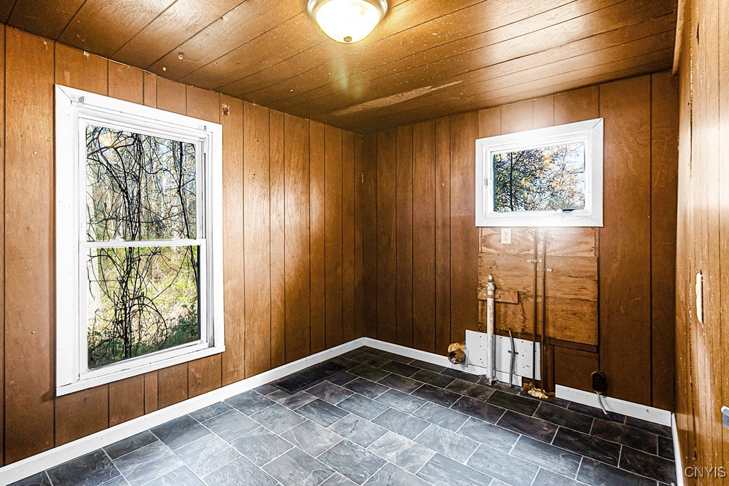 1012 Fitch Street Oneida, NY 13421 - Photo 17 of 24