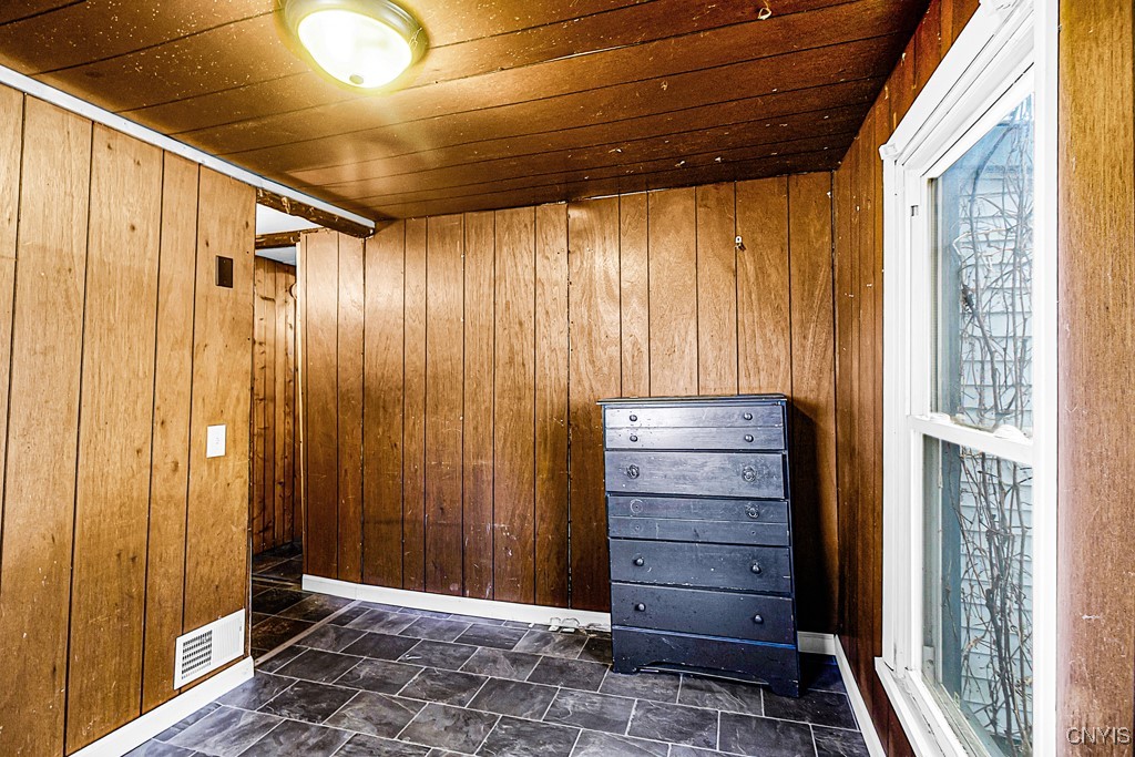 1012 Fitch Street Oneida, NY 13421 - Photo 18 of 24