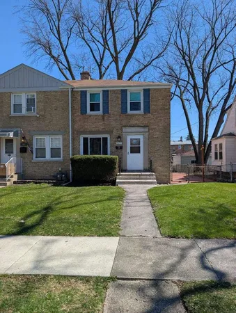 $275,000 | 1673 Linden Street, Des Plaines, IL 60018