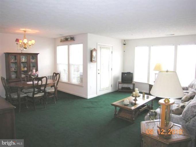 9600 Haven Farm Road, Unit 9600H Perry Hall, MD 21128 - Photo 2 of 12 Living Room/Dining Room