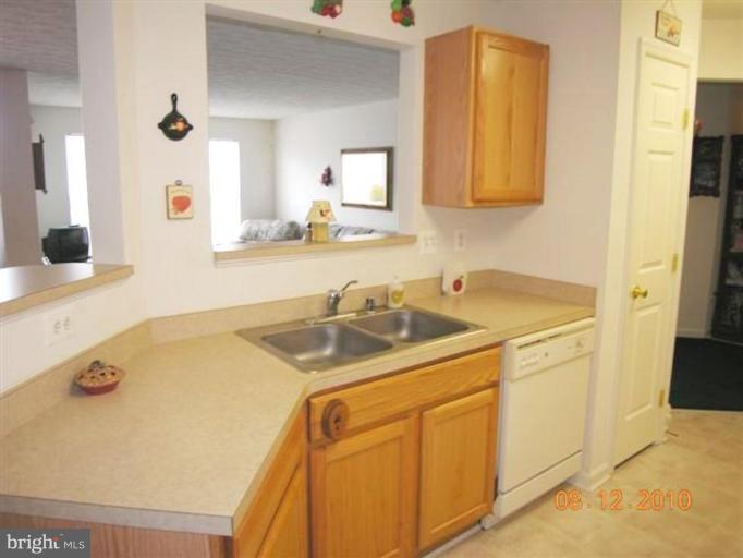 9600 Haven Farm Road, Unit 9600H Perry Hall, MD 21128 - Photo 8 of 12 Kitchen #3