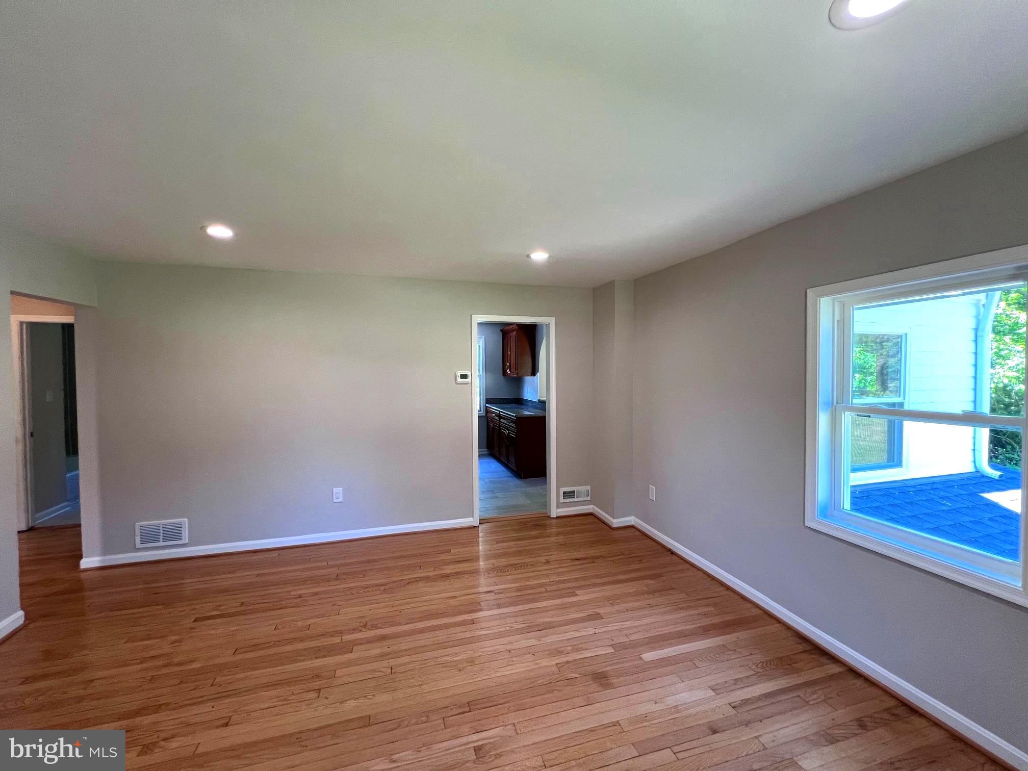 1703 Lee Road Fort Washington, MD 20744 - Photo 12 of 97