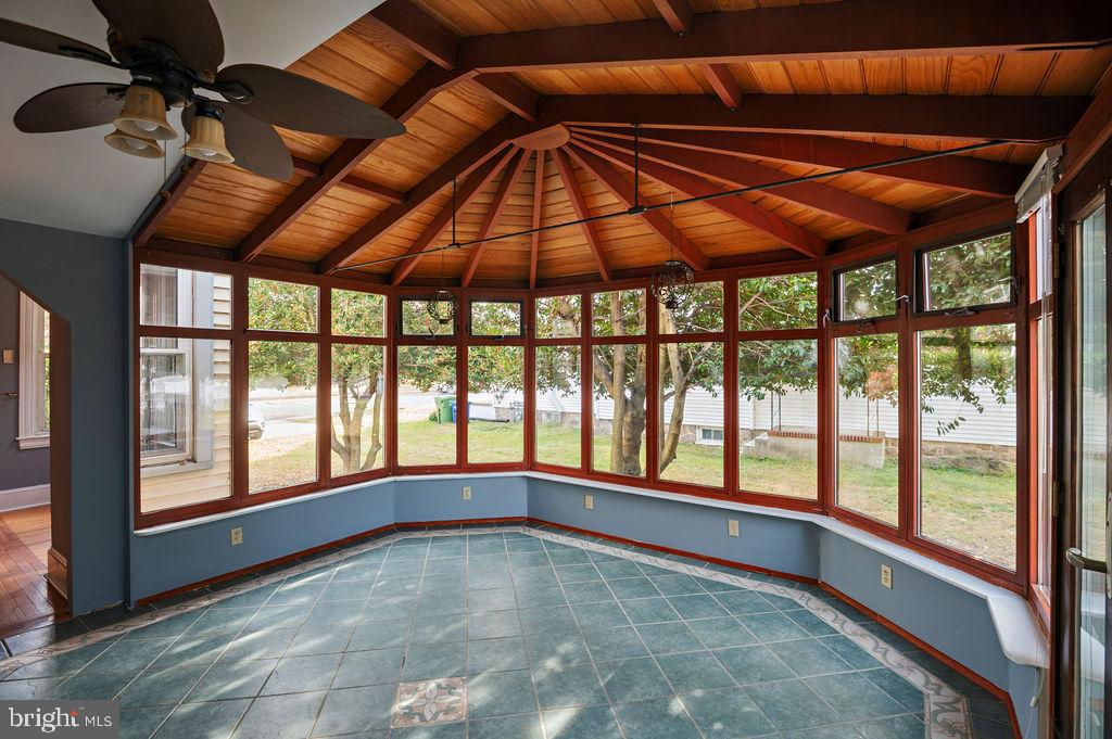 501 Maple Avenue Palmyra, NJ 08065 - Photo 12 of 36