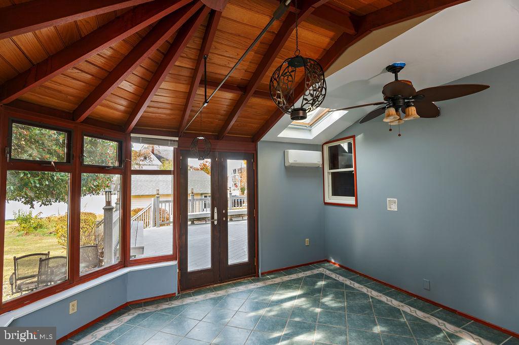 501 Maple Avenue Palmyra, NJ 08065 - Photo 13 of 36